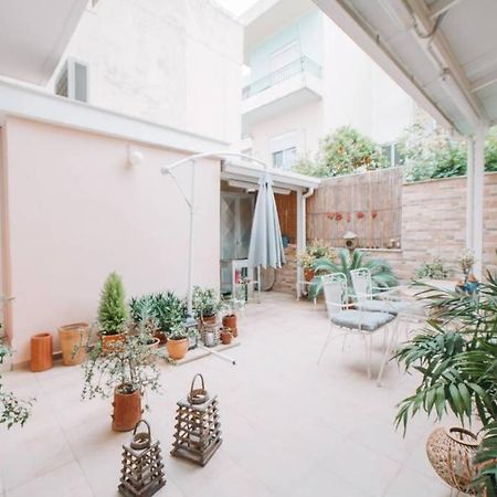 Debbies House Apartment Каламата Екстериор снимка